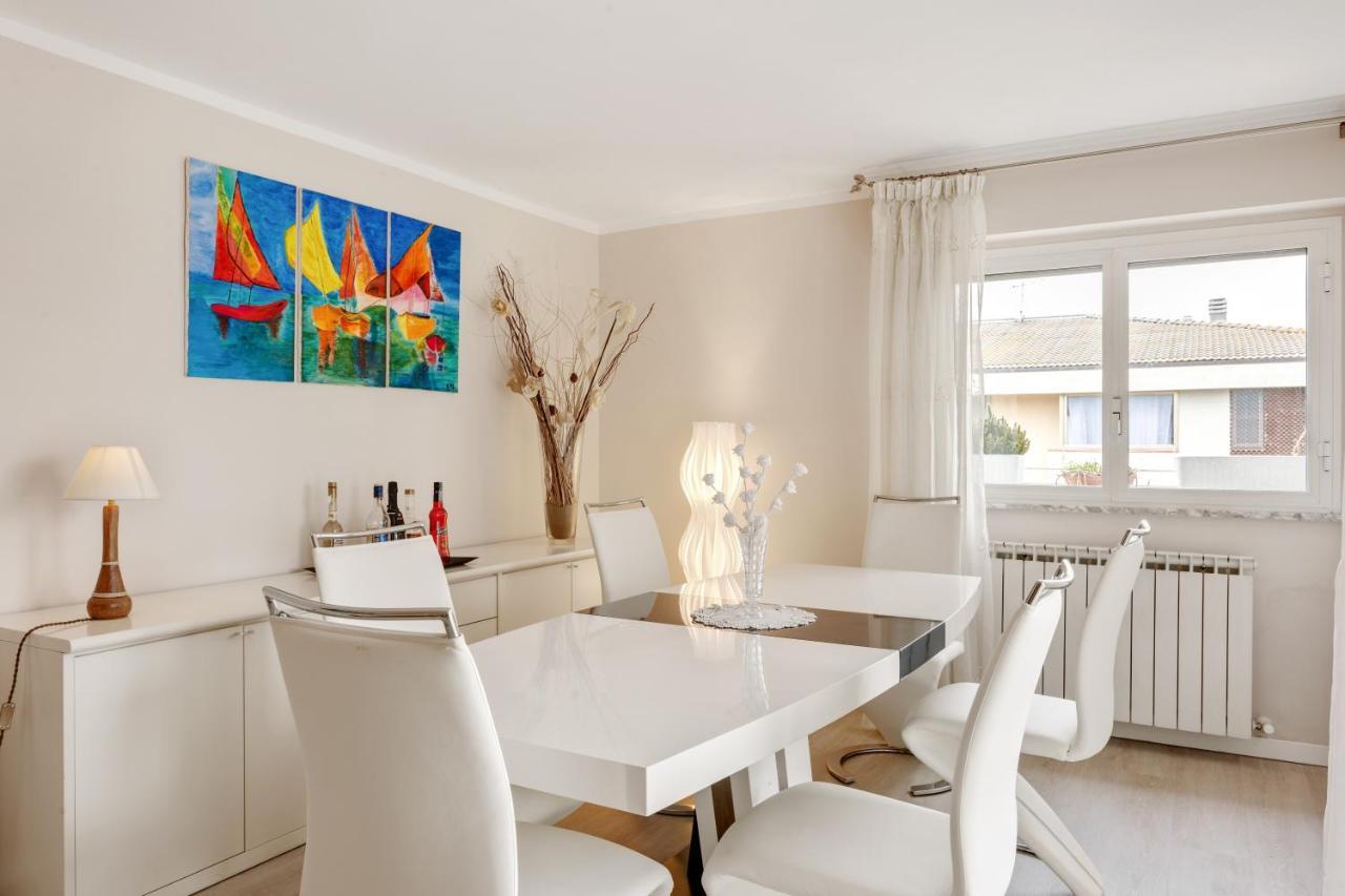 Luni Mare Bright Terrace Flat With Parking Lägenhet Marinella di Sarzana Exteriör bild